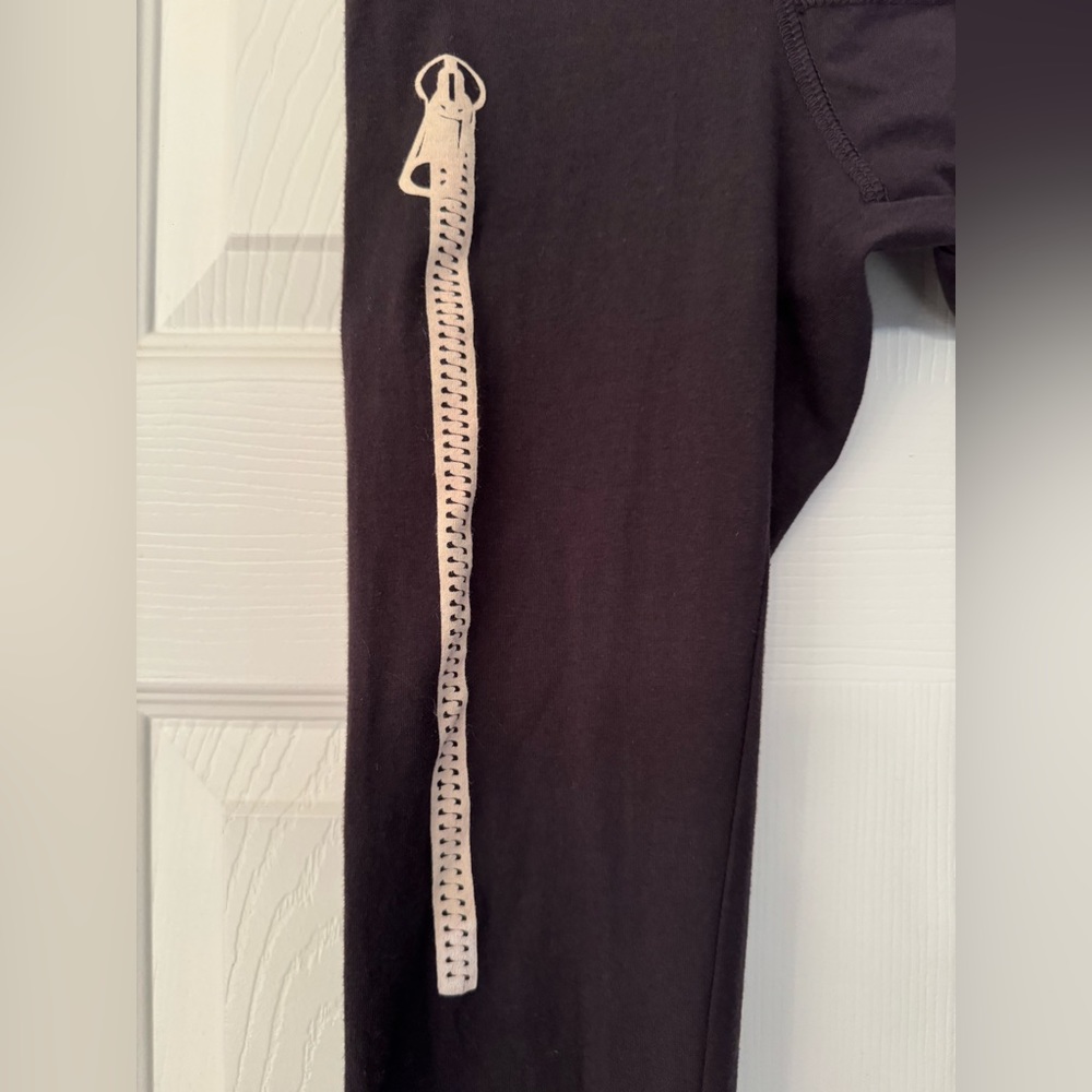 Wildfox NWOT Zipper Leggings - Picture 3 of 6